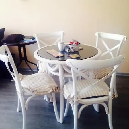 Apartamento Luxury With Pool Access In Atia